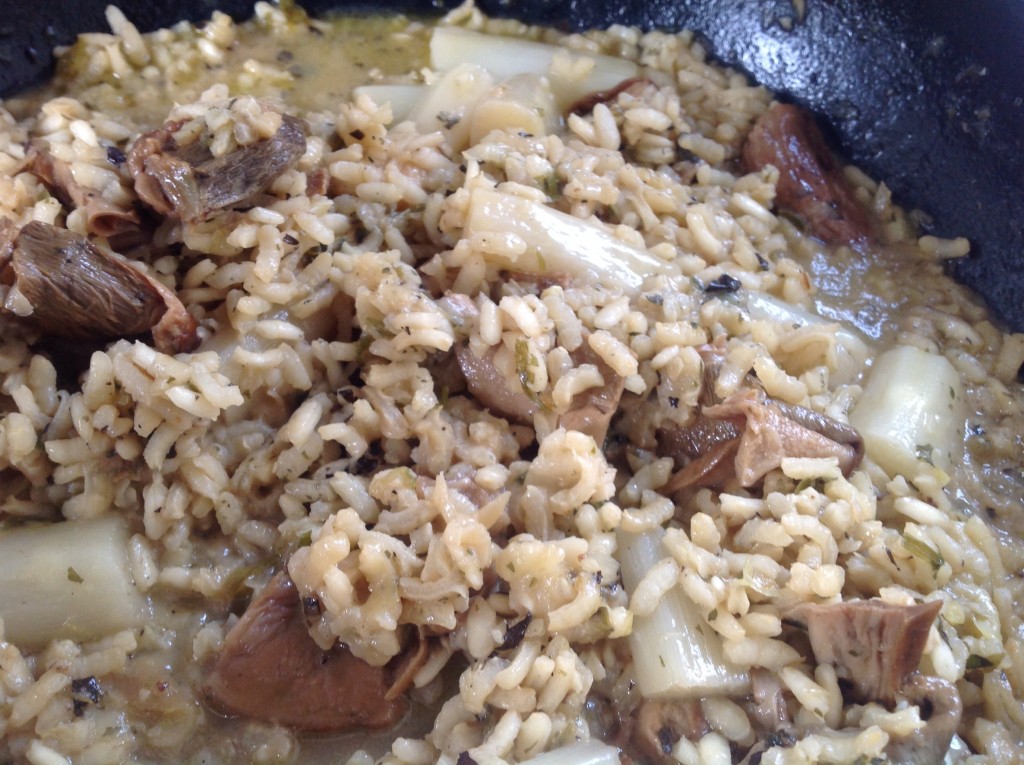 Risotto mit Spargel und Steinpilzen