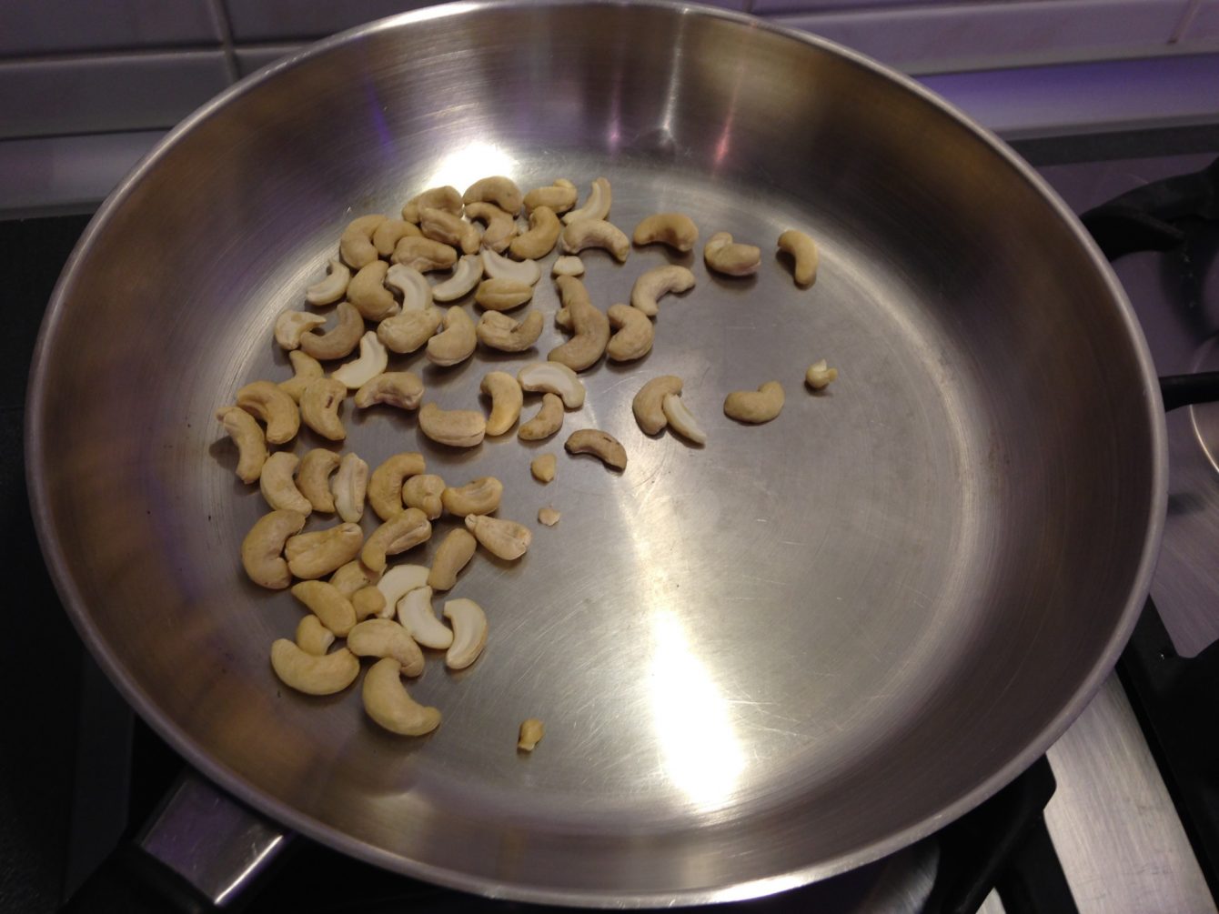 Cashewkerne rösten