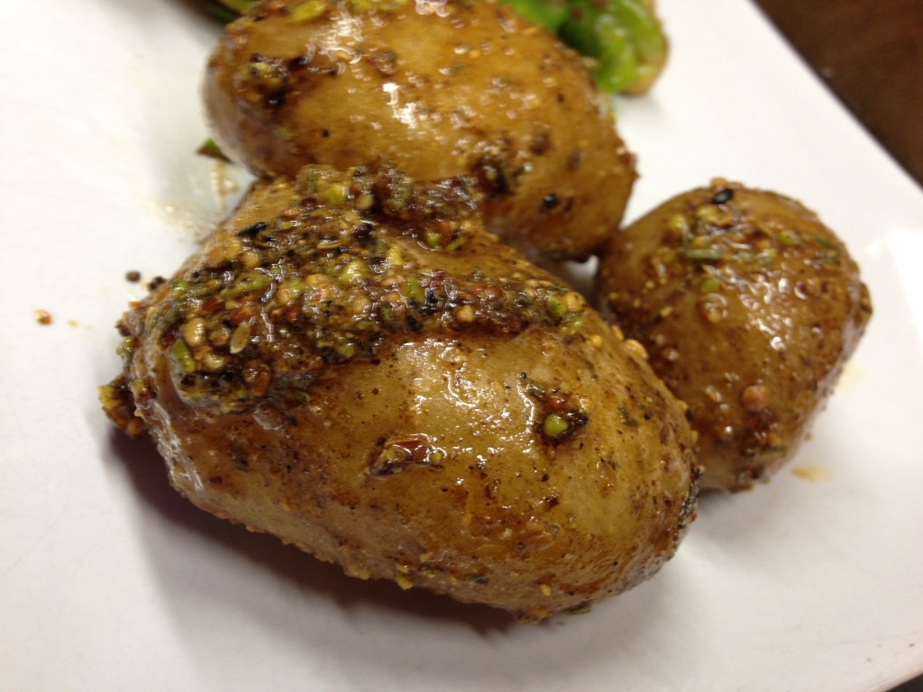 Kartoffeln mit Dukkah Öl