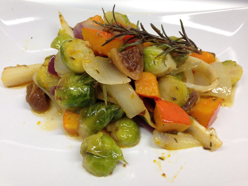 Herbstgemüse mit Beluga-Linsen und Feigen-Orangen-Whiskey-Sauce