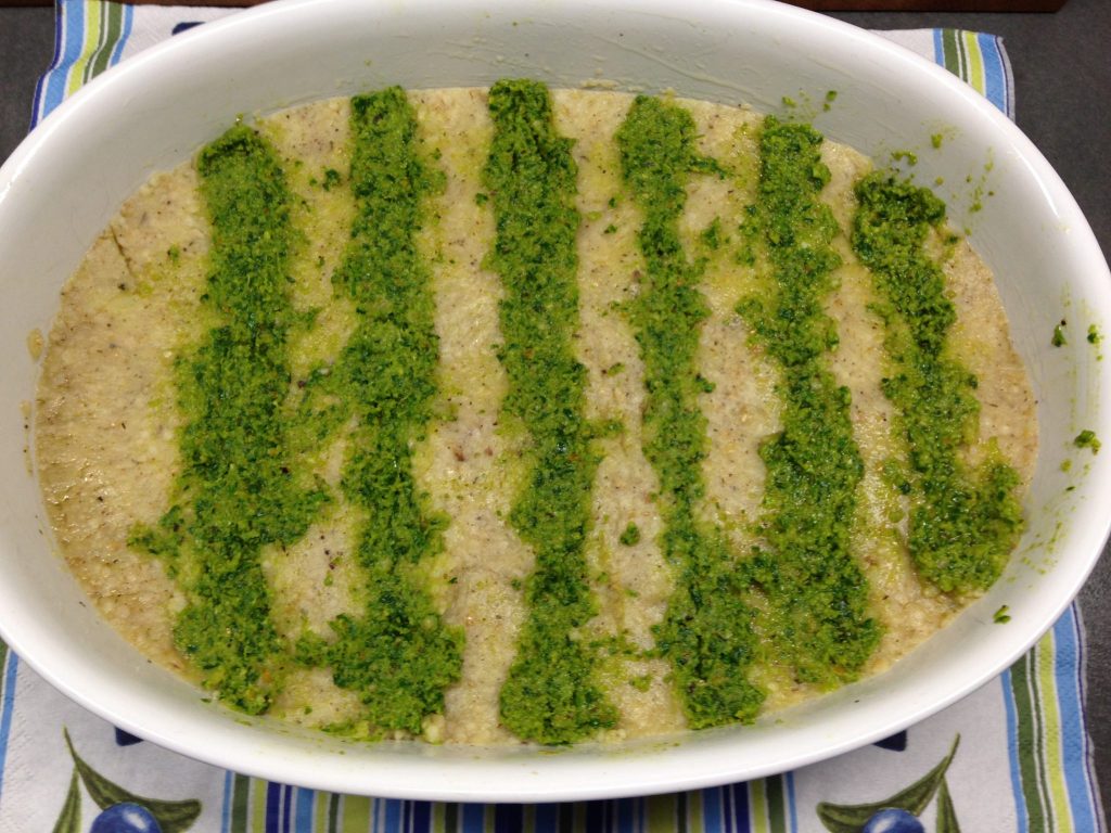Libanesischer Kartoffel Bulgur Auflauf mit Haselnuss Pesto