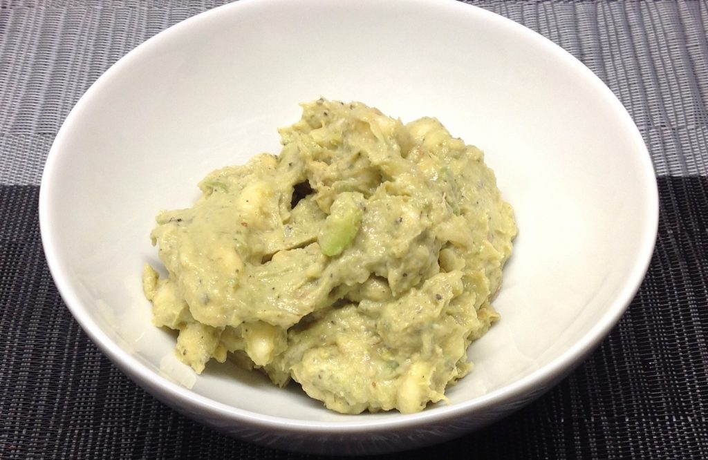 Avocado Dip mit Banane und Tahini