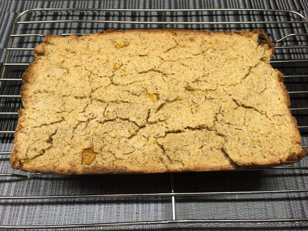 Kokosnuss Maisbrot mit Maiskörnern