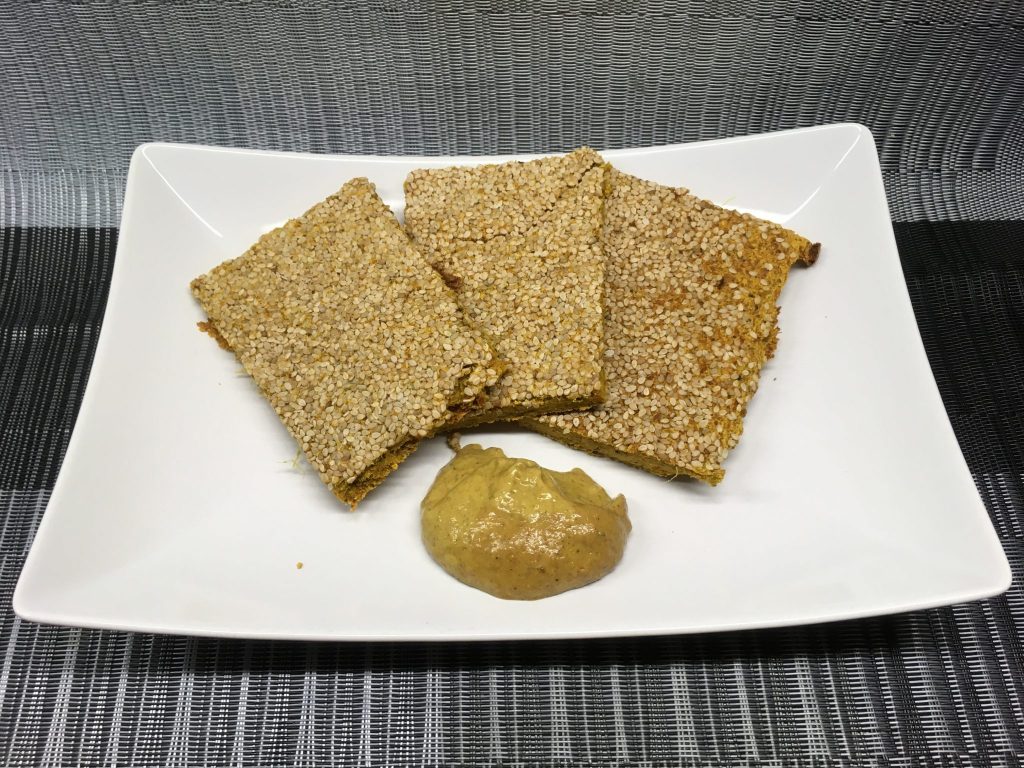 Süßkartoffel Karotten Rohkost Brot mit Sesam