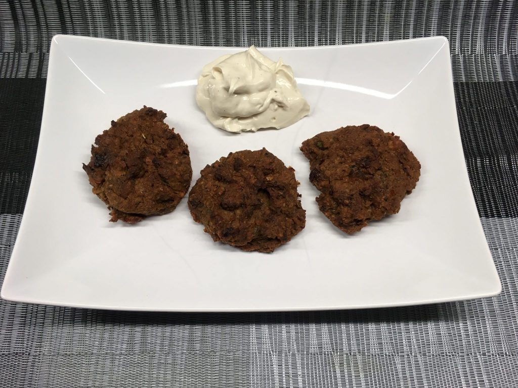 Linsen Burger mit Rosinen und Zwiebeln