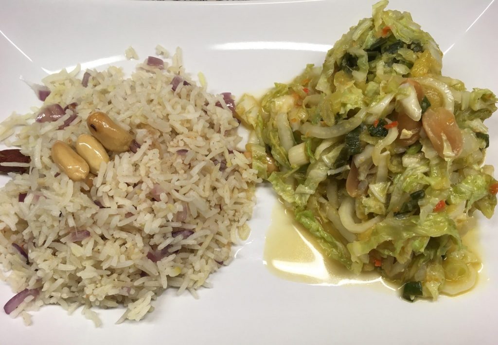 Chinakohl Mango Gemüse mit Orangen Erdnuss Ingwer Chili Dressing