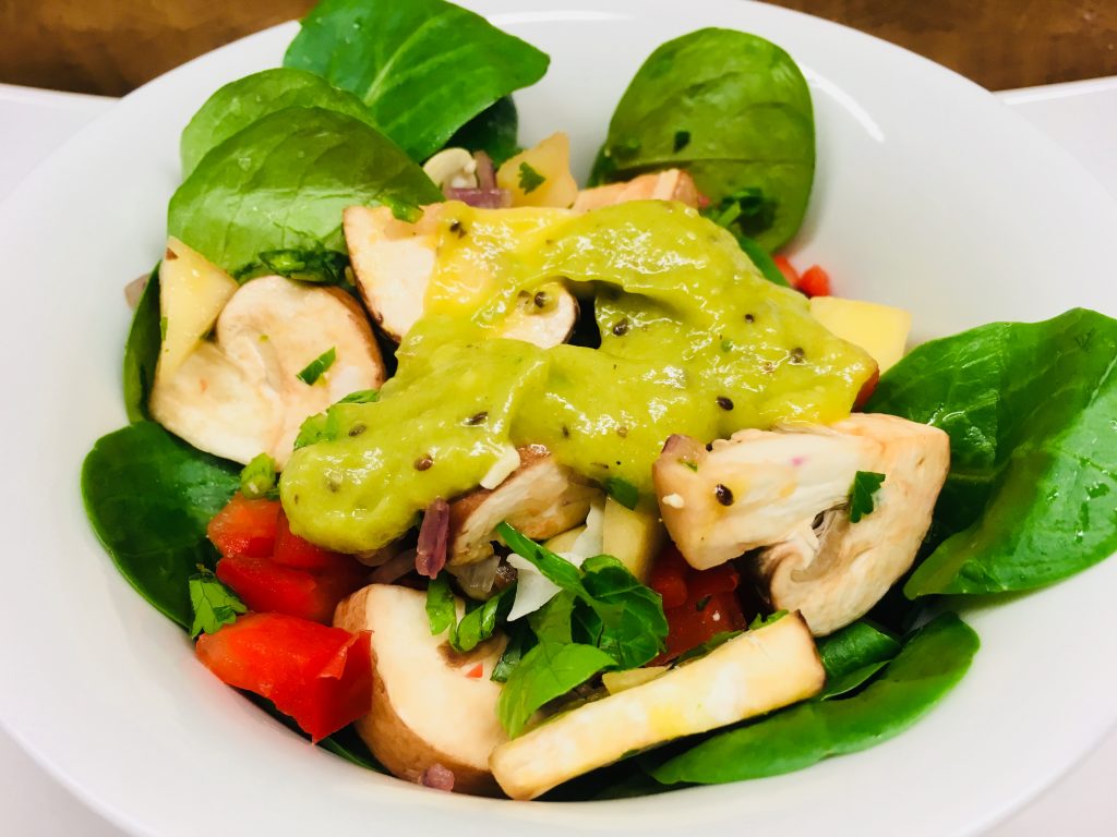 Champignon Mango Salat und Kiwi Avocado Salat Dressing
