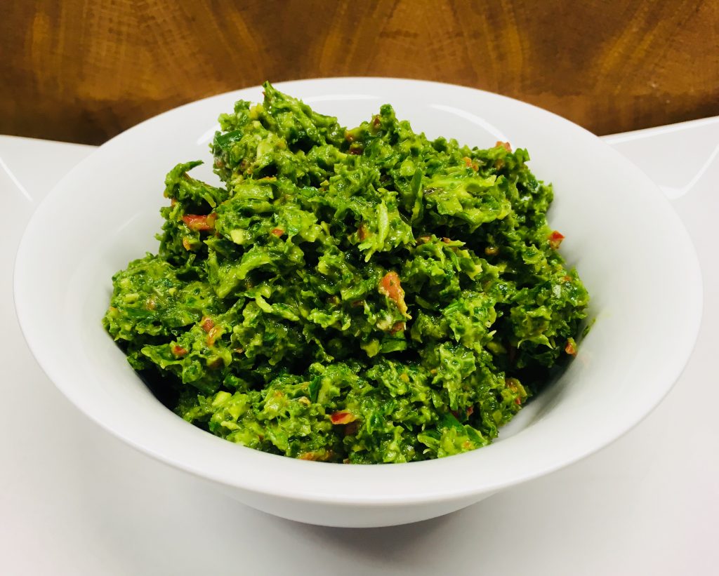 Grünkohl Guacamole