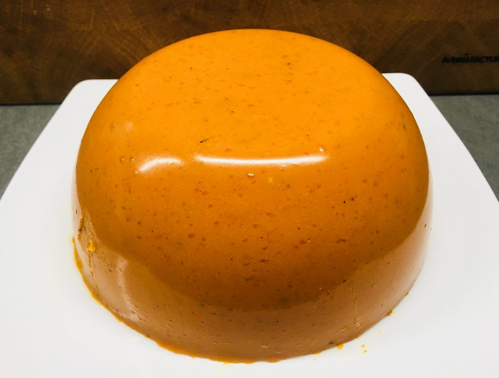 Veganer Cheddar Cheese aus Süßkartoffel, Paprika und Haferflocken