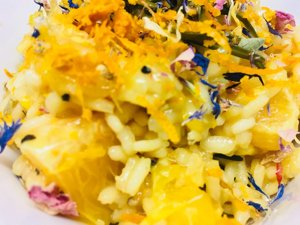Orangen Risotto mit Safran und Chili