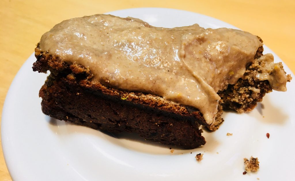 Bananen Brot mit Bananen Ingwer Tahini Brotaufstrich