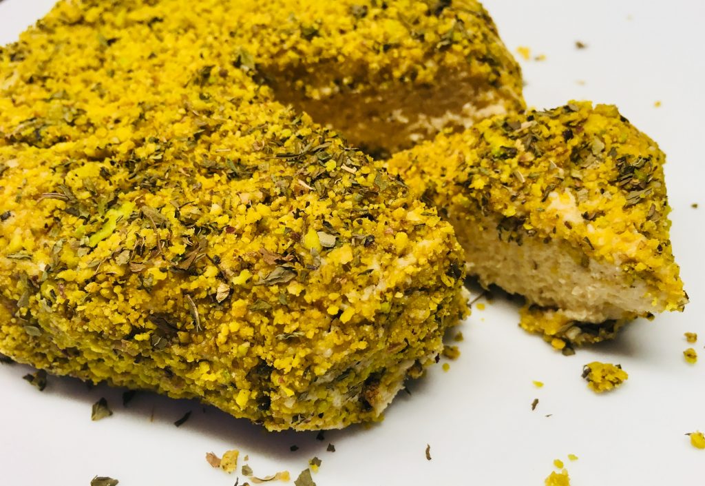 Cashew Käse mit Pistazien und Minze