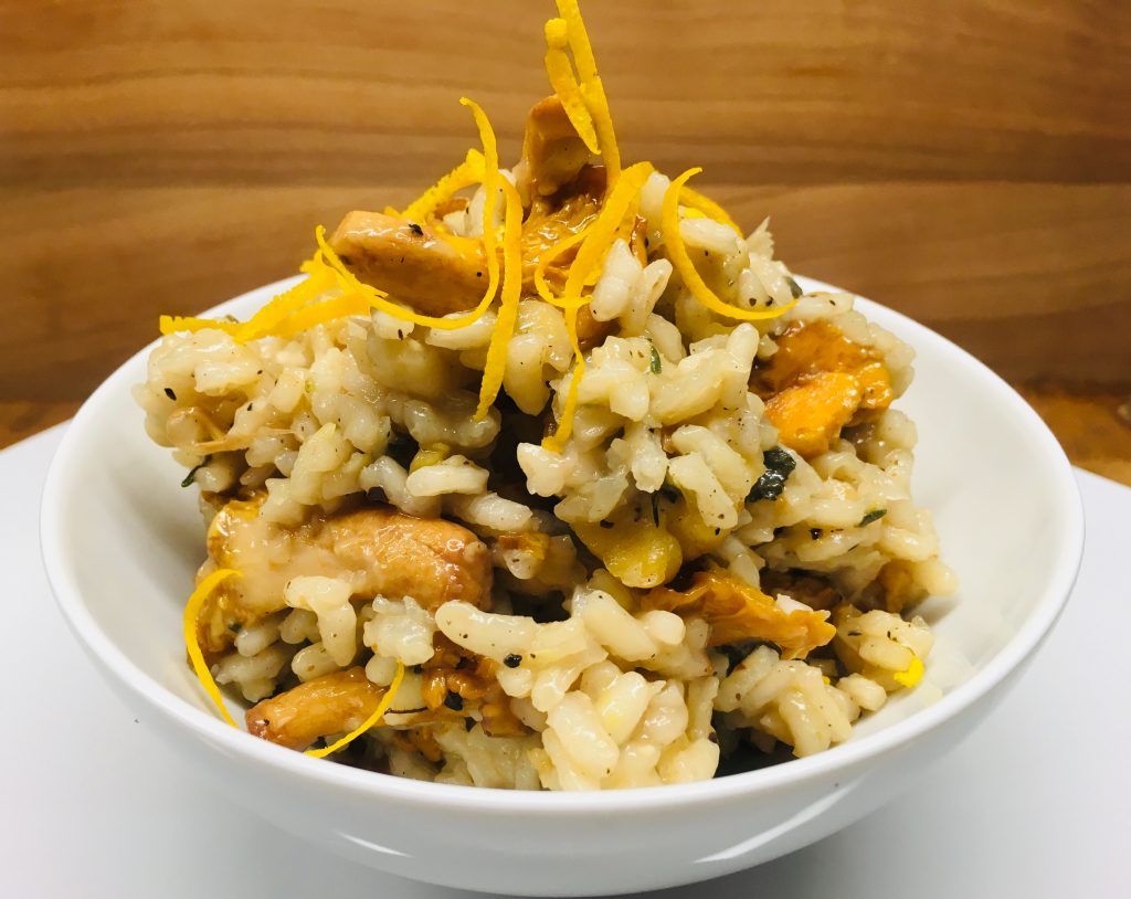 Risotto mit Pfifferlingen, Maronen und Orangenzesten