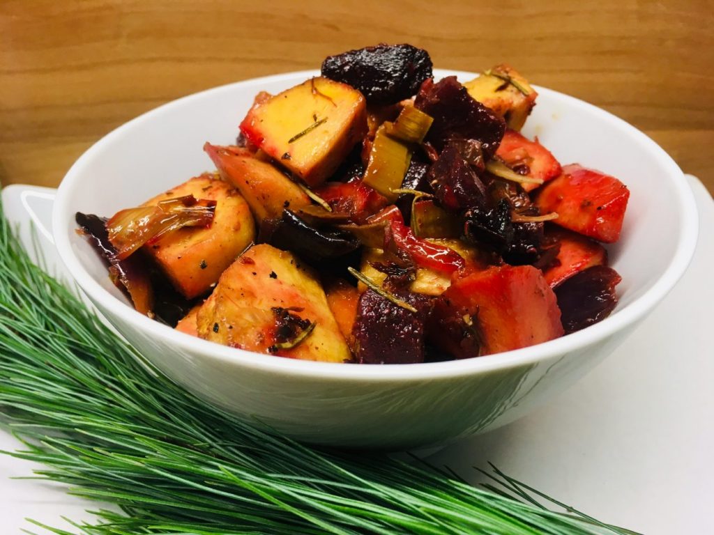 Gebackenes Wurzelgemüse mit Ahorn-Kapern-Vinaigrette